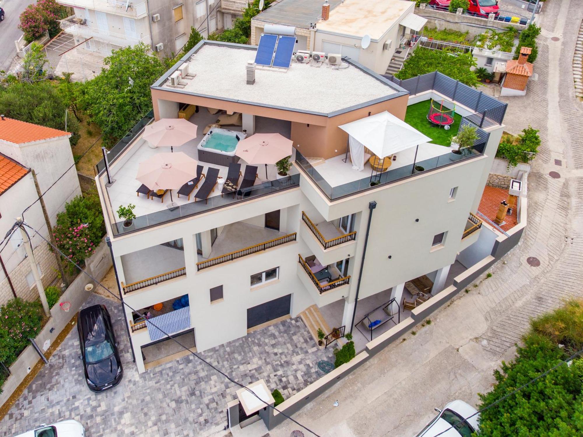 Ferienwohnung Luxury Penthouse Duće Exterior foto