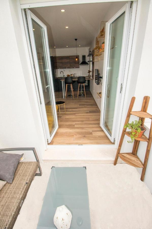 Ferienwohnung Luxury Penthouse Duće Exterior foto